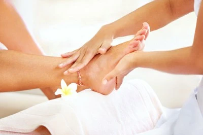 voetmassage, cosmetische voetbehandeling
